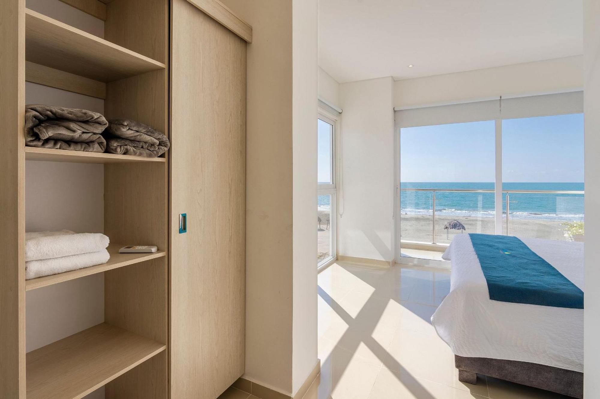 Amazing Beach House 13Br W/Pool & Staff Cartagena Exterior photo
